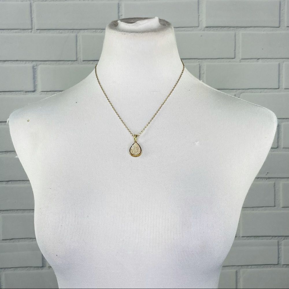 10/$25🦋 T&J Designs White Druzy Pendant Necklace